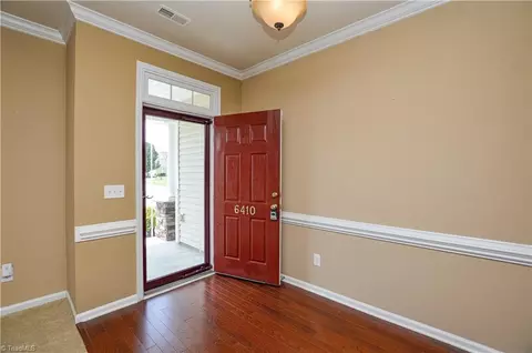 Entry Way - 6410 Hedgewood Ln, High Point, NC 27265 photo 1 of 3
