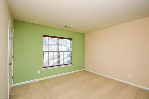 Bedroom - 6410 Hedgewood Ln, High Point, NC 27265 photo 5 of 8