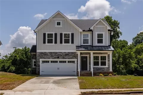 1541 Broad St S #1016, Winston Salem, NC 27127