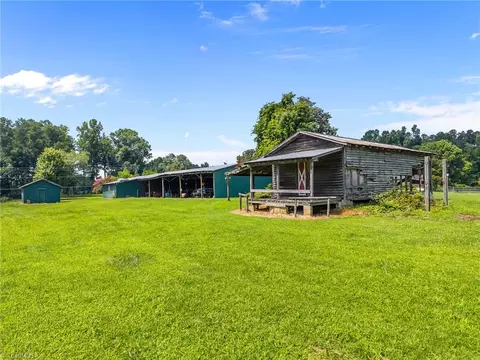 18 19 Acres Parham Rd, Roxboro, NC 27574 photo 9