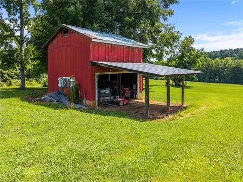 18 19 Acres Parham Rd, Roxboro, NC 27574 photo 2