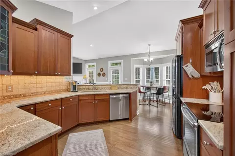 6902 Bridlewood Dr, Trinity, NC 27370 photo 18