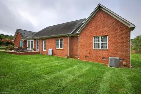 6902 Bridlewood Dr, Trinity, NC 27370 photo 41