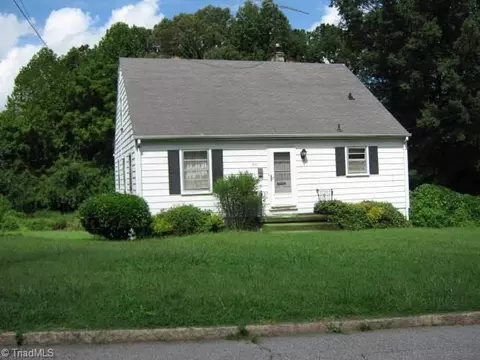 1631 N Hamilton St, High Point, NC 27262