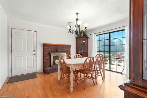 Dining - 668 Williams Rd, Advance, NC 27006 photo 2 of 3