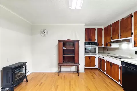 Kitchen - 668 Williams Rd, Advance, NC 27006 photo 2 of 3
