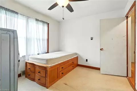 Bedroom - 668 Williams Rd, Advance, NC 27006 photo 3 of 5