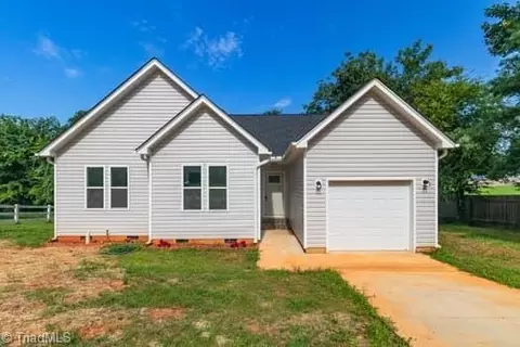 4926 Grove Ave, Winston Salem, NC 27105