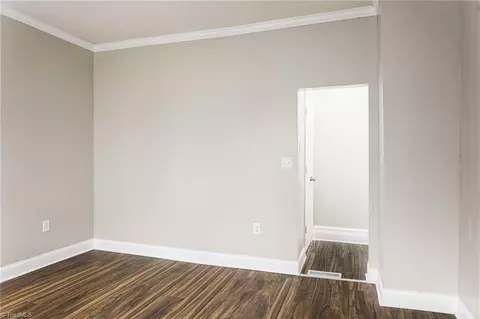 Bedroom - 509 Chestnut Dr, High Point, NC 27262 photo 4 of 5