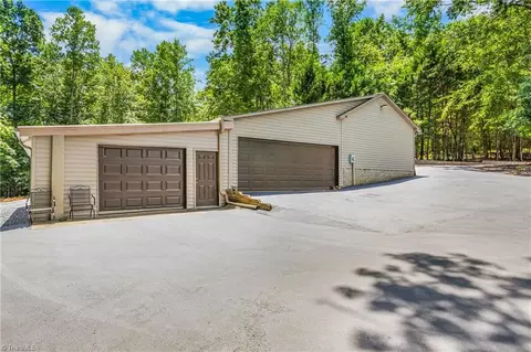 4725 Hearthside Dr, Trinity, NC 27370 photo 39
