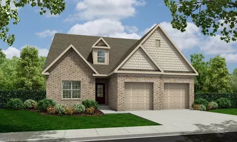 119 Jasper Ct, King, NC 27021 photo 3