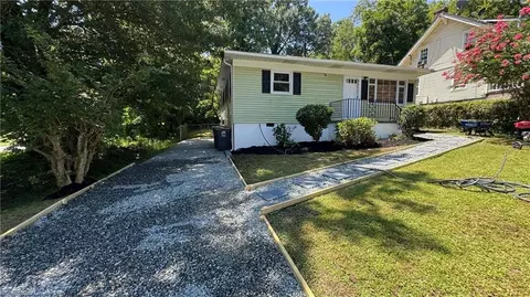 620 Julian St, Greensboro, NC 27406