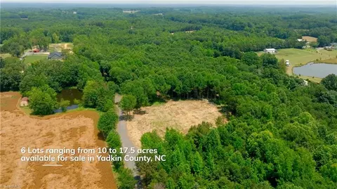 1162 Big Sky Dr, Yadkinville, NC 27055