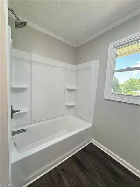 Bath - 178 Viola Ln, Millers Creek, NC 28651 photo 3 of 4
