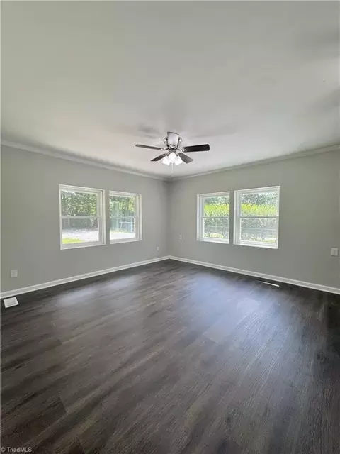 Living - 178 Viola Ln, Millers Creek, NC 28651 photo 5 of 6