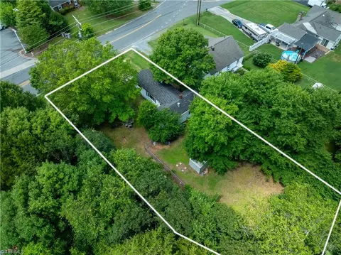 3217 Arlington Dr, Winston Salem, NC 27103