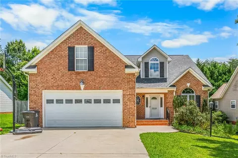 3025 Kaymoore Dr, Winston Salem, NC 27127