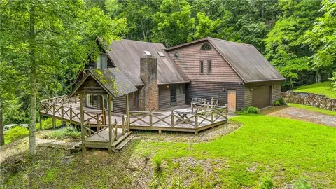 7288 Mertie Rd, Millers Creek, NC 28651