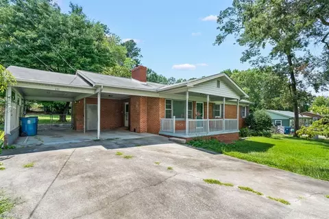 131 Barwood Ter, Trinity, NC 27370 photo 2