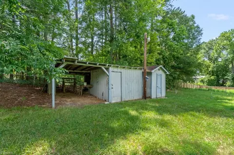 131 Barwood Ter, Trinity, NC 27370 photo 28