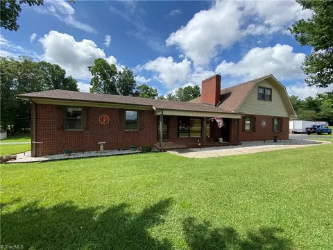 331 Collins Rd, Dobson, NC 27017