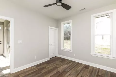 Bedroom - 112 Emerald Ct, Trinity, NC 27370 photo 2 of 2