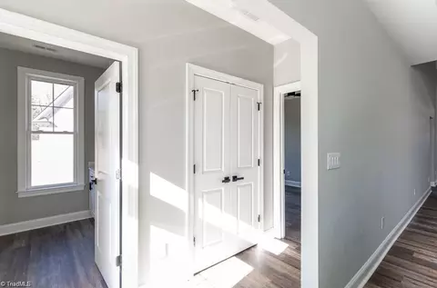 Entry Way - 112 Emerald Ct, Trinity, NC 27370 photo 3 of 3