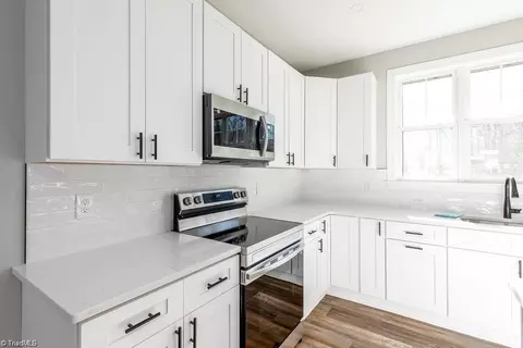 Kitchen - 112 Emerald Ct, Trinity, NC 27370 photo 1 of 2