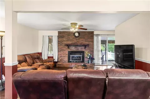 826 Meadowbrook Dr, King, NC 27021 photo 9