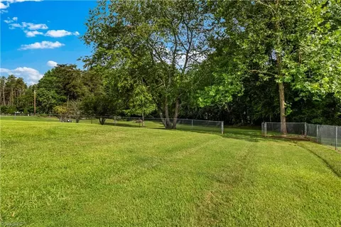 826 Meadowbrook Dr, King, NC 27021 photo 32