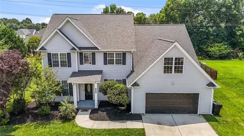 2518 Clarendon Rd, Burlington, NC 27215