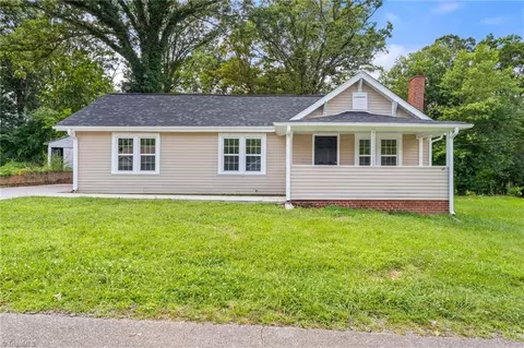 4460 Lane St, Winston Salem, NC 27105
