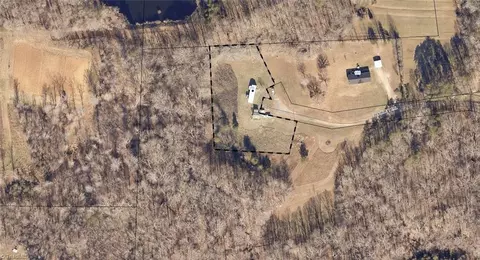 211 Double T Trl, Madison, NC 27025