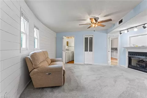 Living - 191 Howell Dr, Denton, NC 27239 photo 2 of 2
