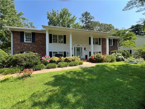3407 Scarsborough Dr, Winston Salem, NC 27104