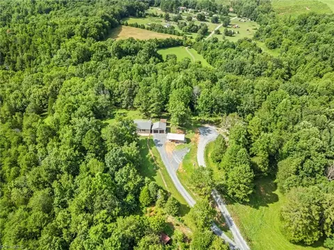 View/Area - 1103 Thayer Rd, Trinity, NC 27370 photo 5 of 9