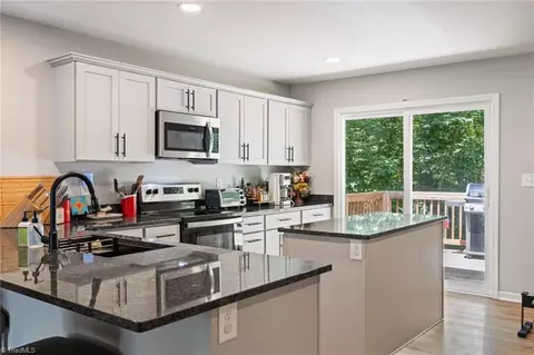 Kitchen - 1103 Thayer Rd, Trinity, NC 27370 photo 3 of 5