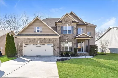 1774 Glenridge Dr, Kernersville, NC 27284