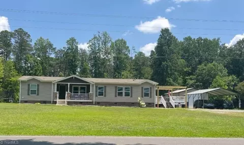 506 Turkey Foot Rd, Mocksville, NC 27028
