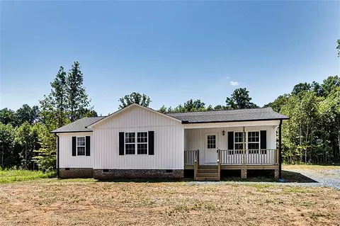 4265 Tessa Ct, Trinity, NC 27370