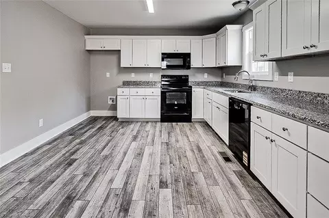 Kitchen - 4265 Tessa Ct, Trinity, NC 27370 photo 3 of 3