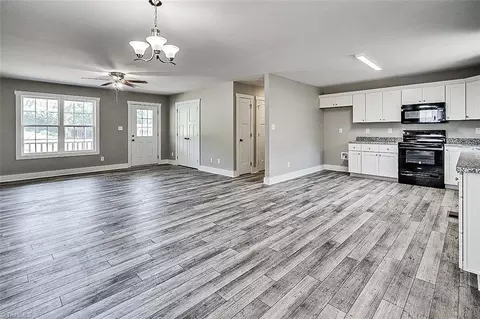 Living - 4265 Tessa Ct, Trinity, NC 27370 photo 5 of 6