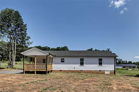 Exterior - 4265 Tessa Ct, Trinity, NC 27370 photo 4 of 4