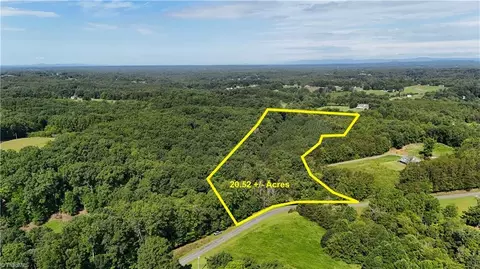 0 Black Mountain Rd, Pilot Mountain, NC 27041