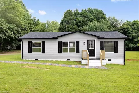 130 Andrew Dr, Reidsville, NC 27320