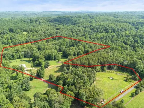 588 Lowe Rd, Madison, NC 27025 photo 10