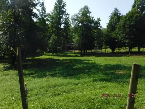 588 Lowe Rd, Madison, NC 27025 photo 44