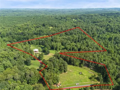 588 Lowe Rd, Madison, NC 27025 photo 11