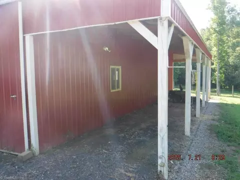 588 Lowe Rd, Madison, NC 27025 photo 33