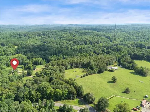 588 Lowe Rd, Madison, NC 27025 photo 12